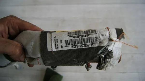 Airbag direito para Jeep Cherokee 13-17 image 3