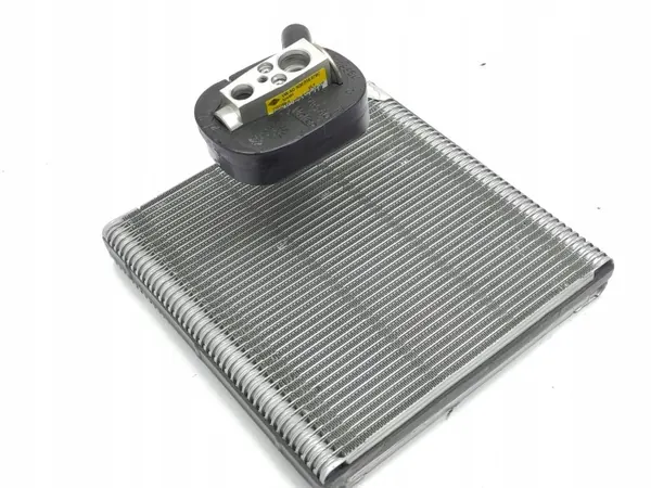 Värmekylare A/C OEM 5Q0816679C för Seat Leon IV image 6