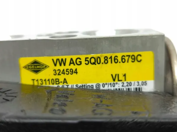 Värmekylare A/C OEM 5Q0816679C för Seat Leon IV image 8