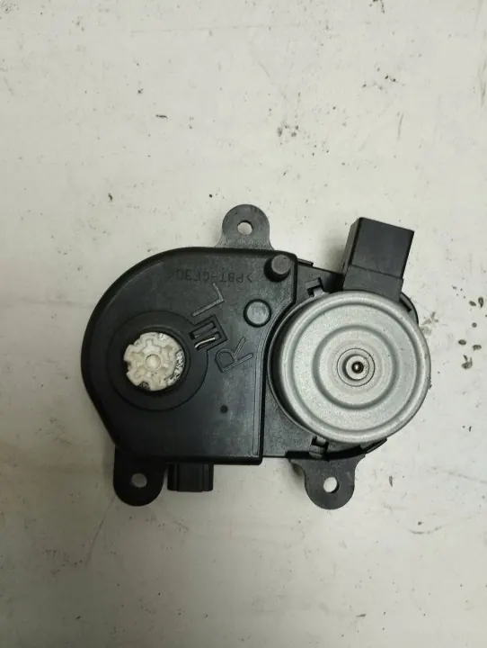 Infiniti EX Scheinwerfer-Einstellmotor OEM 3700011951 image 4