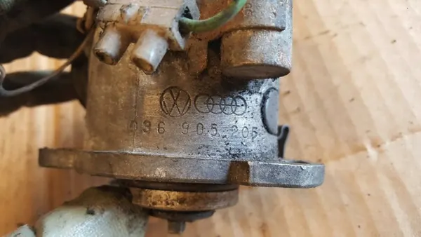 Bobine d'allumage OEM 036905205 pour VW Golf II 1984 image 6