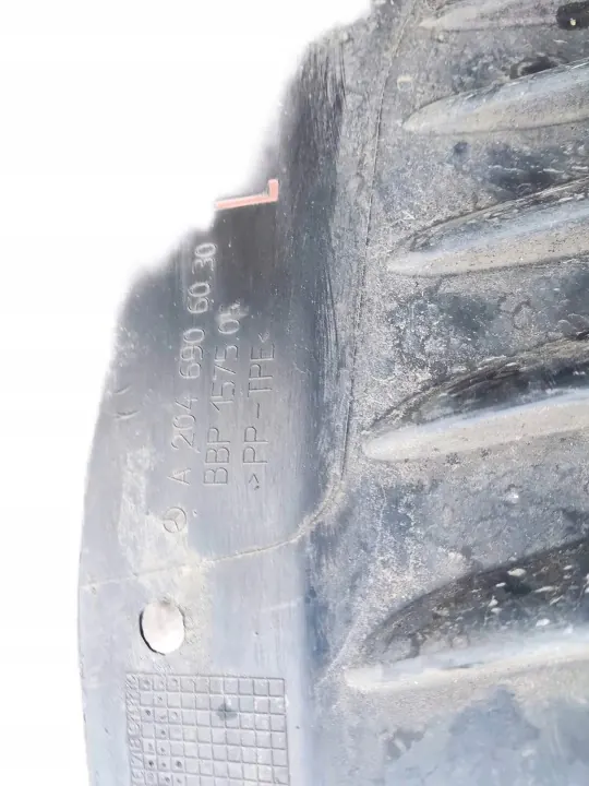 Para-lama dianteiro esquerdo Mercedes C W204 OEM A2046904730 image 6
