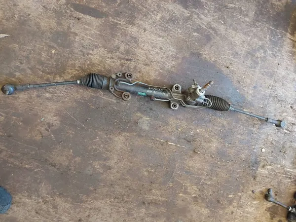 Mitsubishi Grandis ohjausvaihde OEM 6324033 image 2
