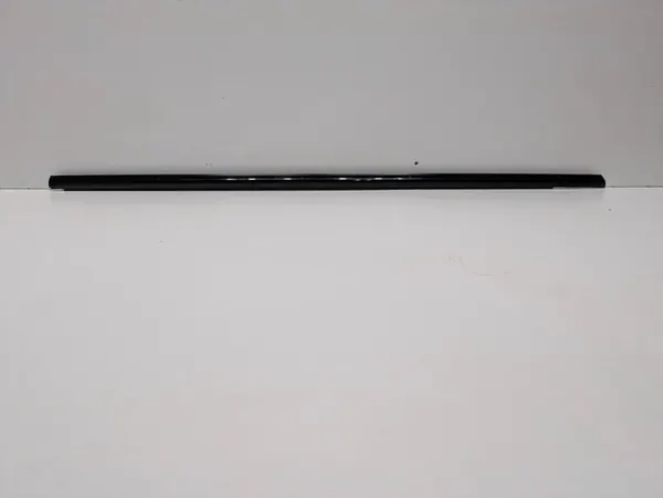 Guia de janela dianteira direita Audi Q6 e-tron 85H837476C image 1