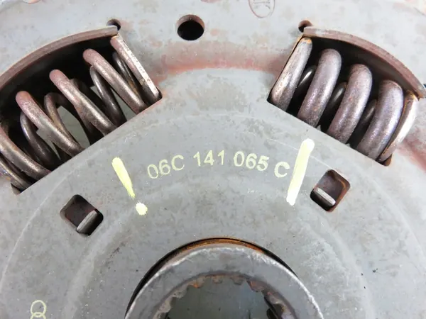 Volante Audi A6 C6 3.2 FSI image 3