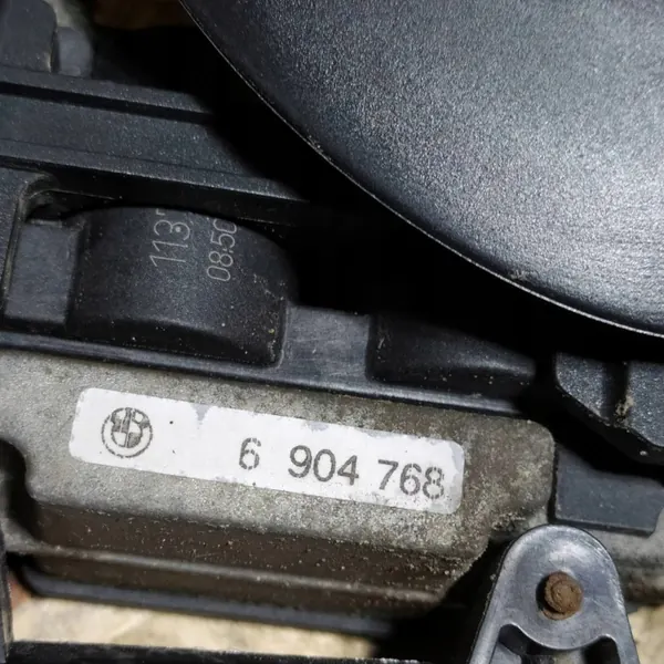 Ventilateur de radiateur BMW E46 2.0D OEM 6904768 image 10
