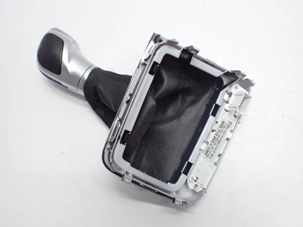 Pommeau de levier OEM 5GE713203C pour VW Golf VII image 5