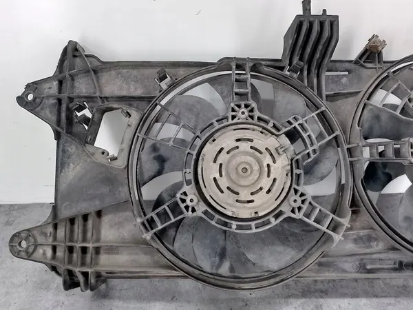 Kylarrubrik Fiat Doblo I FL 1.3 JTD OEM 841800300 image 3