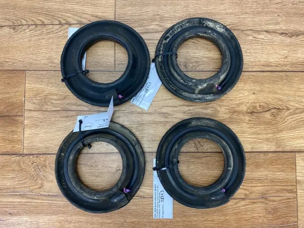 Taka jousituksen istuin OEM 68273964AB Ram 1500 5.7L image 3