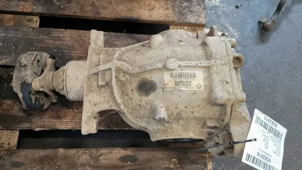 Gebrauchtes Hinterachsdifferential OEM 7577099 BMW F01 730D image 2