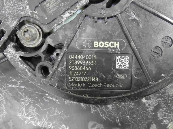 AdBlue-säiliö OEM 208993933R Opel Movano III:lle image 6