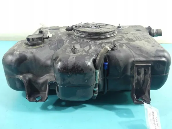 AdBlue-säiliö OEM 208993933R Opel Movano III:lle image 9