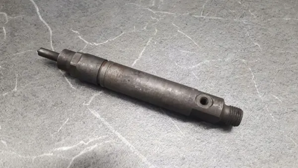 Inyector KBEL108P25 para Fiat Iveco 2.0 image 7