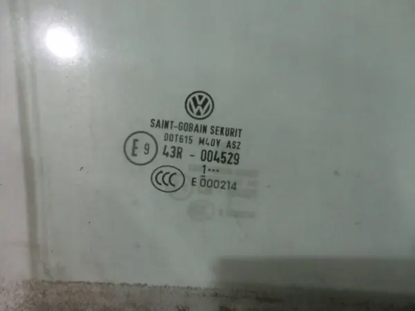 Janela lateral porta dianteira direita VW Jetta VI COE439 image 4