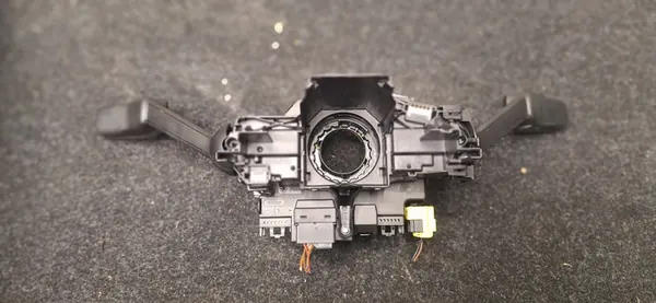 Kombischalter Skoda Superb III image 4