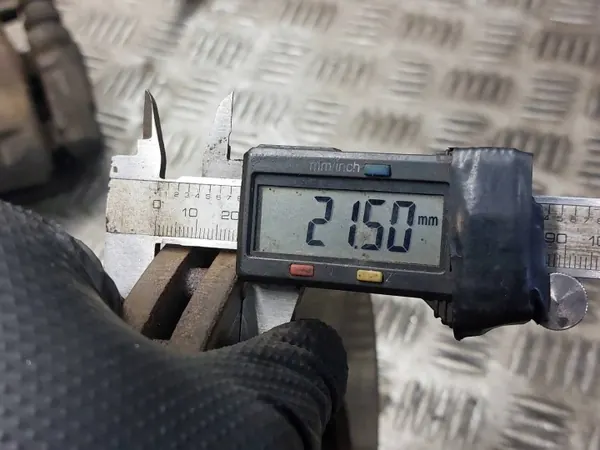 Bremsscheiben + Beläge + Bremssättel Vorne OEM Opel Corsa D image 5