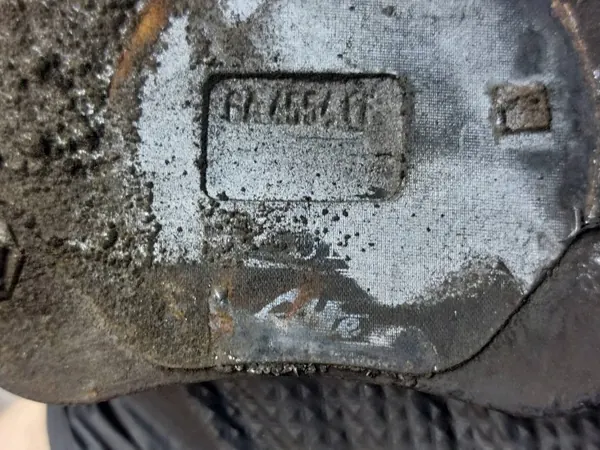Bremsscheiben + Beläge + Bremssättel Vorne OEM Opel Corsa D image 8