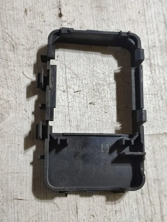 Radarfäste Seat Arona 2019 image 2