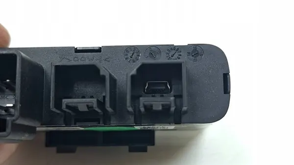 Fiat 500X AUX-uttag OEM 735626666 - Begagnad image 5