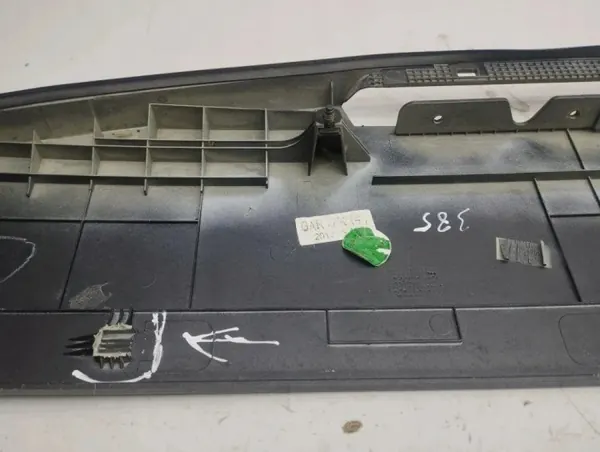 Aileron de hayon Opel Antara 2012 OEM 96661349 image 8
