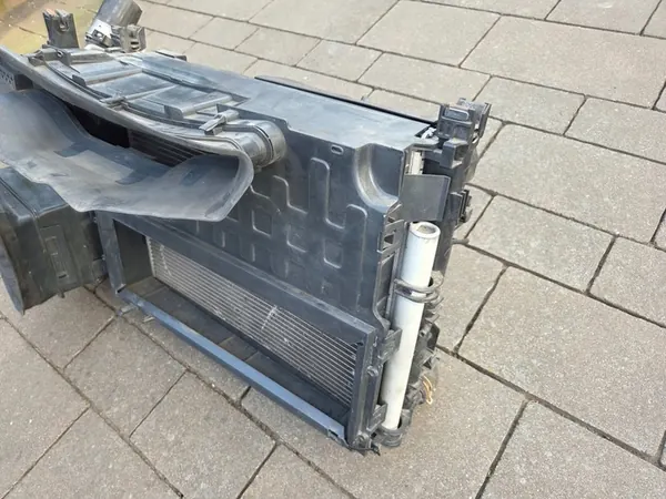 CLIO IV CAPTUR I TCE Radiadores Ventilador Conjunto image 5