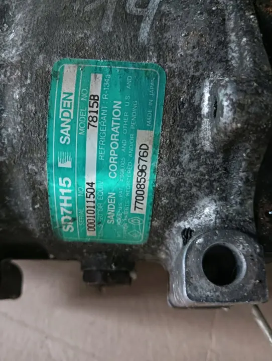 Compressore aria condizionata Renault Laguna I image 3