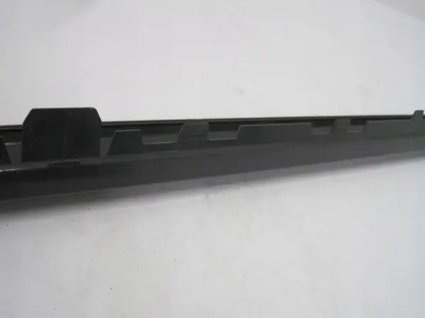 Oikea kynnyslista OEM 8XA853860 Audi A1:lle image 7