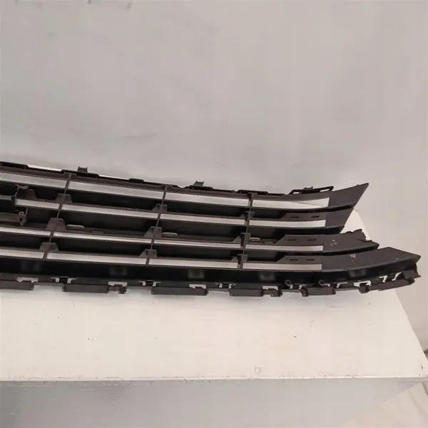 Griglia Paraurti Anteriore VW Passat B8 R Line 3G0853677K image 6