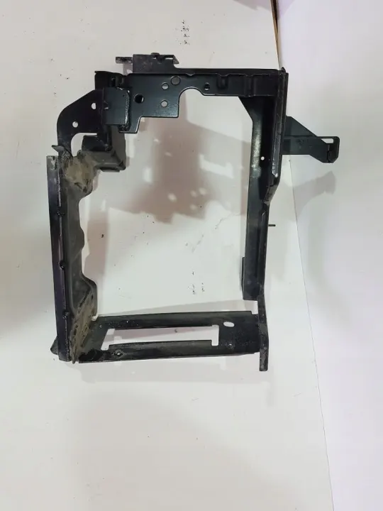 Linker Trittrahmenhalter OEM GRG16051238 für Renault image 3