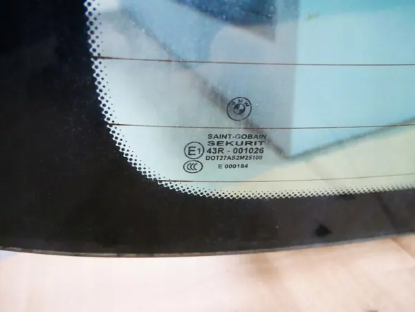 BMW E91 achterklepglas OEM - Gebruikt image 4