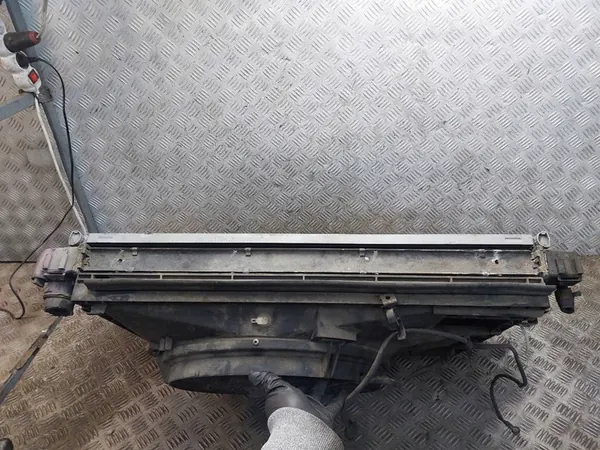 Komplett Kylare + Fläkt Citroen Evasion I Lift 2.0 HDI image 3