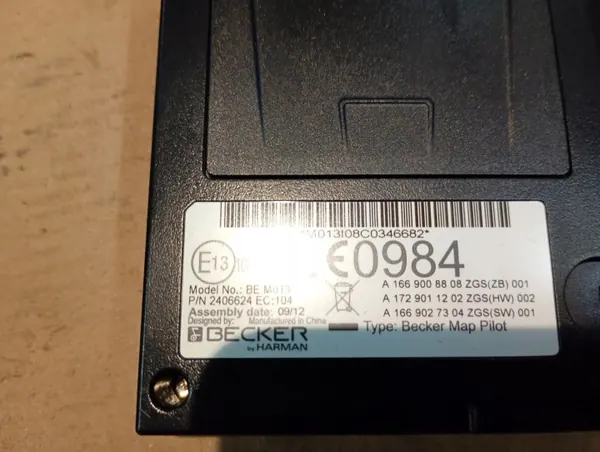 Module GPS Becker OEM A1669008808 pour Mercedes image 4