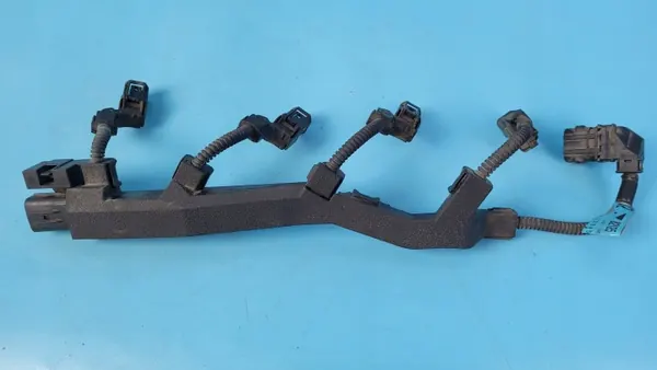 Toyota RAV4 V 19r injectorharness OEM 82125-12660B image 2