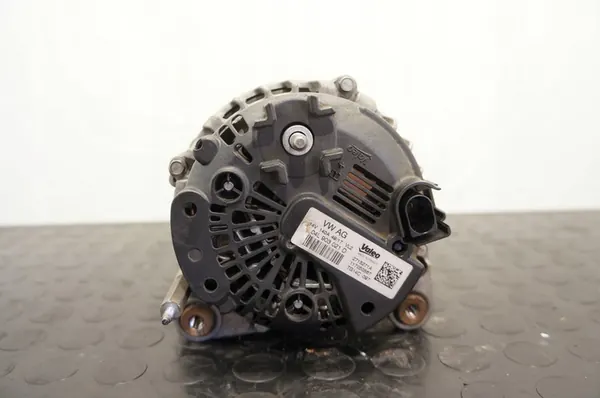 ALTERNATOR VW GOLF VII T-ROC PASSAT B8 1,6 2,0 TDI 04L903021D image 2