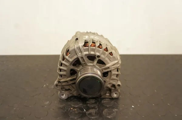ALTERNATOR VW GOLF VII T-ROC PASSAT B8 1,6 2,0 TDI 04L903021D image 5