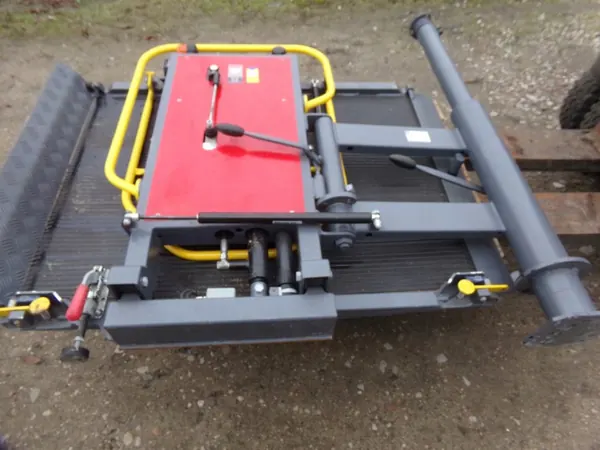 OEM 783F5GVCXZFCX Auto-Rampe für Behinderte image 2