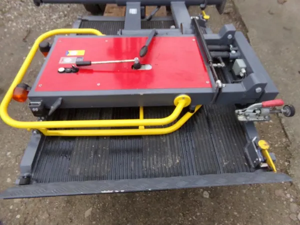OEM 783F5GVCXZFCX Auto-Rampe für Behinderte image 6