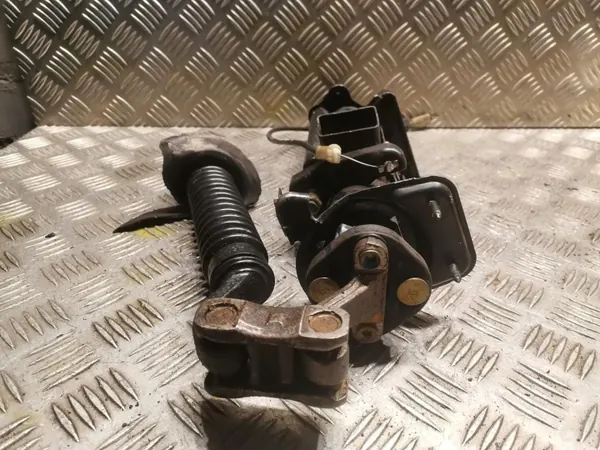 Pièce de direction Mercedes-Benz C W202 OEM MDY24059 image 3