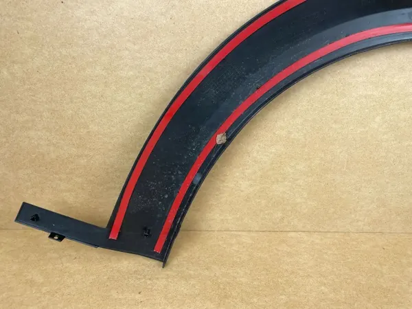 OEM 8W9853717 Front linker Kotflügelschutz Audi A4 B9 image 5