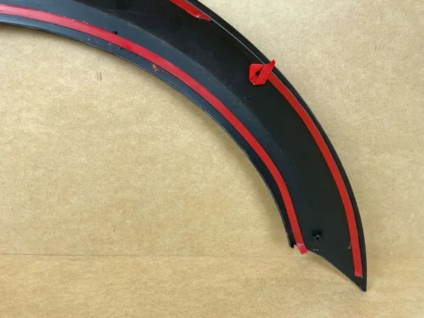 OEM 8W9853717 Front linker Kotflügelschutz Audi A4 B9 image 7