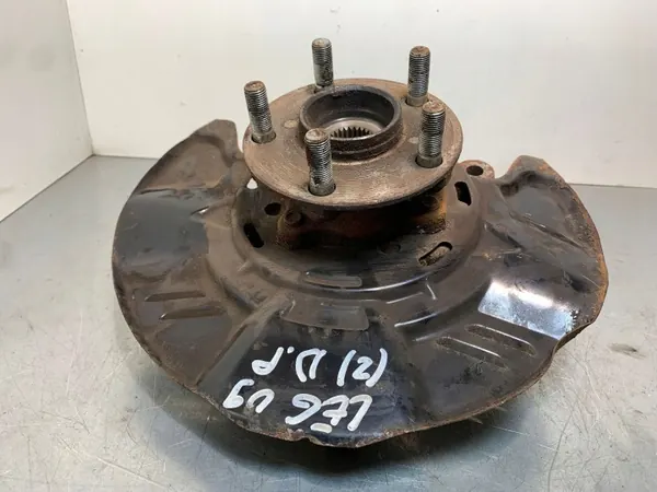 Subaru FBZ24671 Framhjulsnav - Begagnad OEM-del image 4