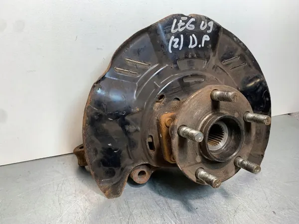 Subaru FBZ24671 Framhjulsnav - Begagnad OEM-del image 6