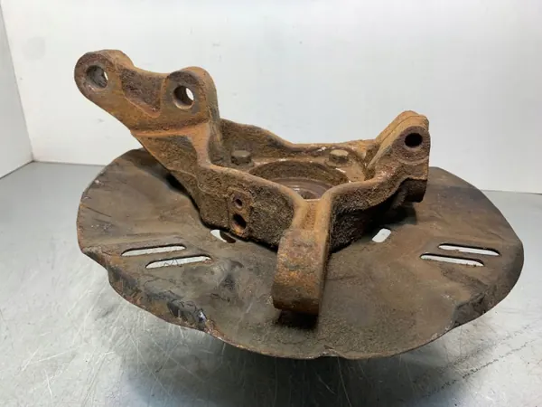 Subaru FBZ24671 Framhjulsnav - Begagnad OEM-del image 7