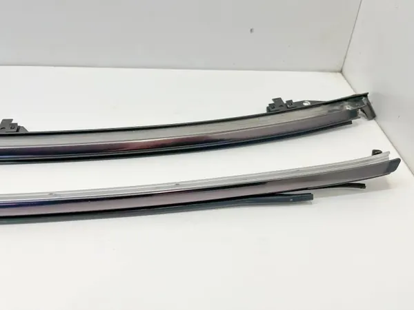 Mercedes-Benz SL R129 tuulilasin tiiviste OEM A1296900280 image 4