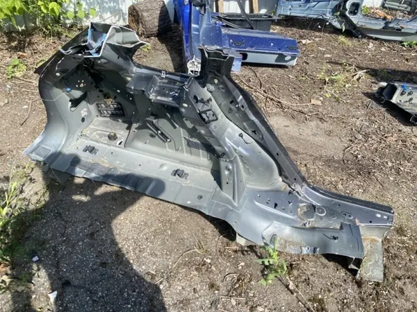 OEM 263544 Para-lamas traseiro esquerdo Peugeot 508 SW image 4
