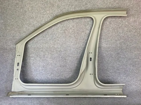 Rechte A/B-Säule OEM 3V0 für Skoda Superb III image 9