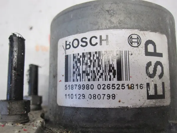 Alfa Romeo Mito ABS-Pumpe OEM 51879980 0265251816 image 8