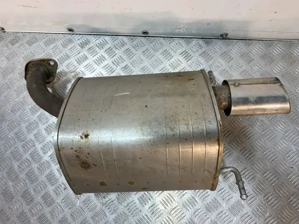 Subaru Ascent Avgasljuddämpare OEM FBZ27233 begagnad image 6