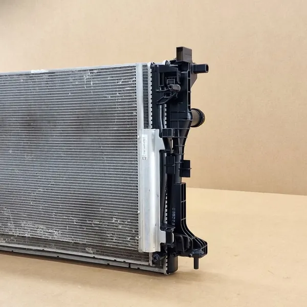 Radiador Jeep Compass II Alfa Romeo Tonale 1.3 1.5 Hybrid image 3