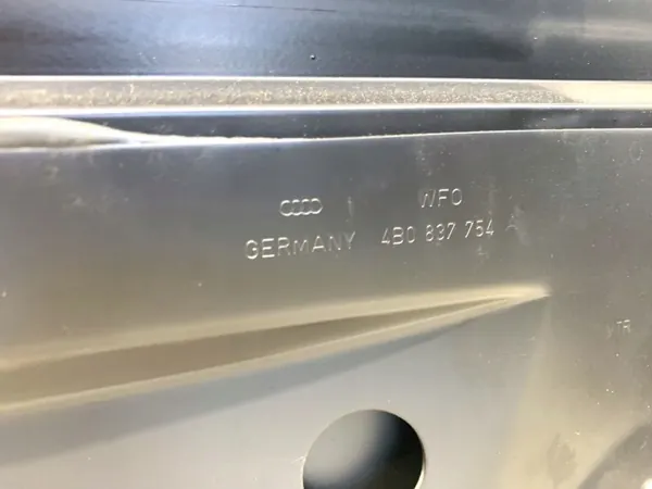 OEM 4B0837754A Rechter Front-Fensterheber Audi A6 image 4